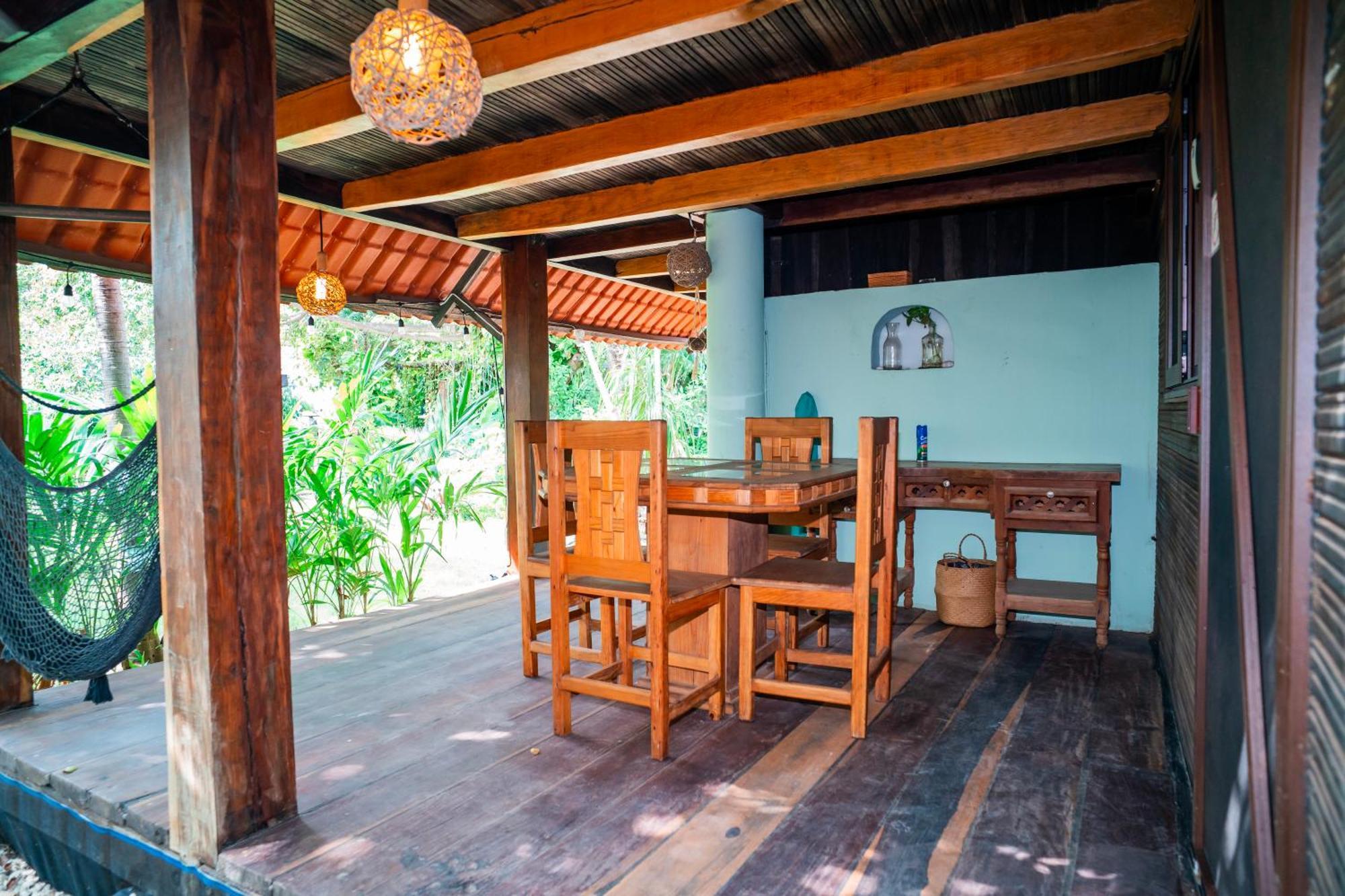 Chechen, Wooden In Tropical Garden Hébergement de vacances Isla Mujeres